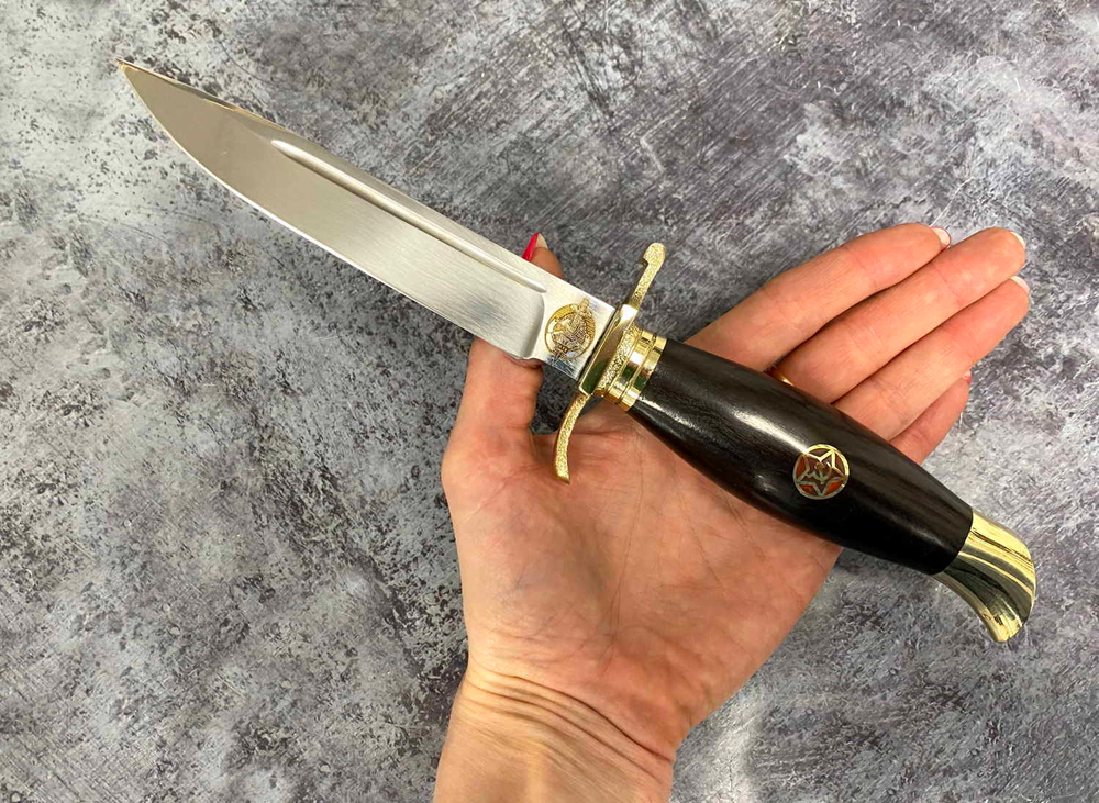 Нож Финка НКВД со звездой, 95х18, черный граб, латунь