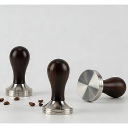 Темпер для кофе d 51 мм h9,1 см нерж. дерев. ручка черный P.L.- Barbossa