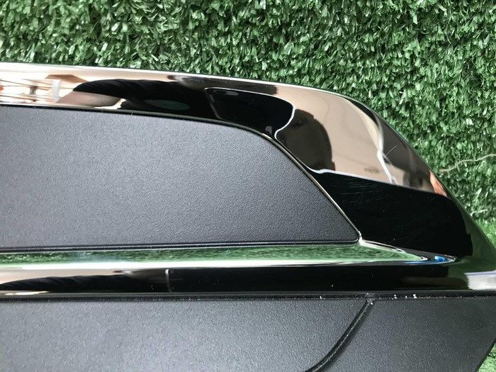 Решетка переднего бампера левая Volvo S90 2 16-20