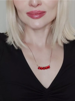 Колье Мираж с дорожкой красных кубиков Swarovski