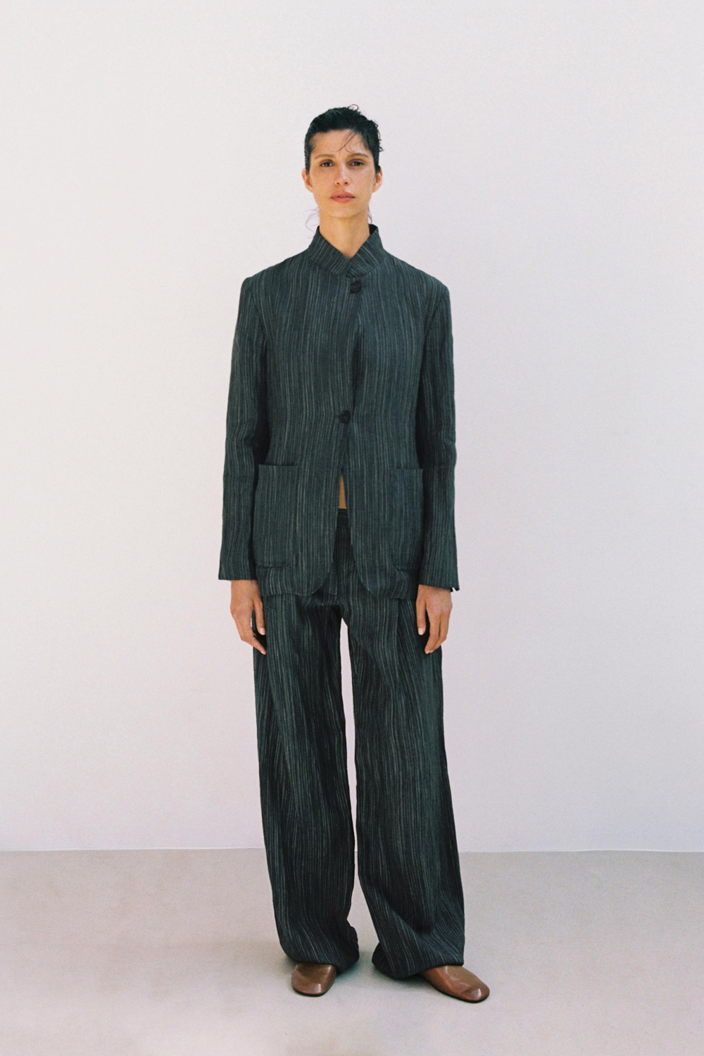 БЛЕЙЗЕР ИЗ ЛЬНА В ПОЛОСКУ — ZW COLLECTION — ZARA