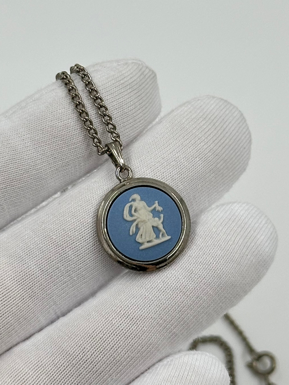 Кулон Wedgwood голубой