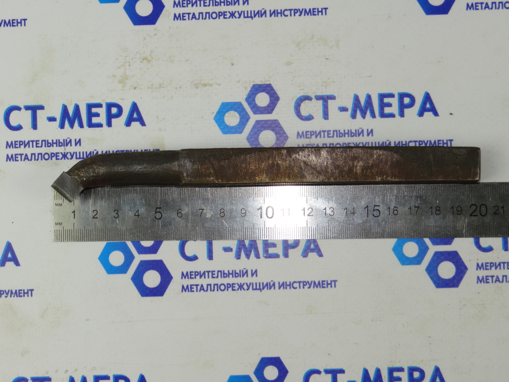 Резец токарный расточной для сквозных отверстий 16х16х200 Т15К6