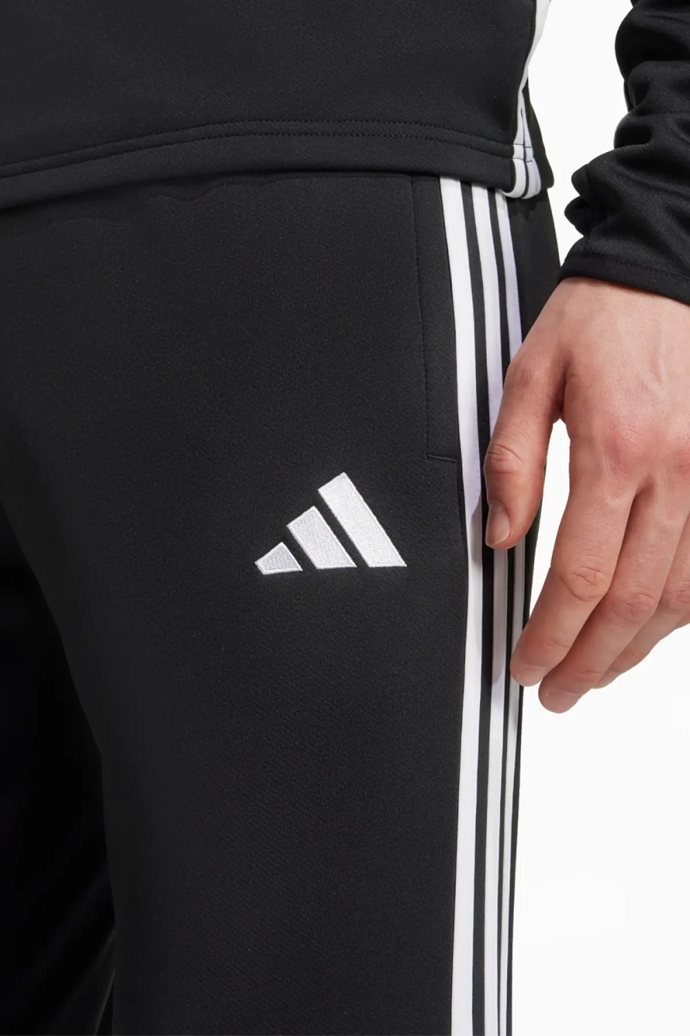 Штаны adidas Tiro 25 Essentials Winterized - черный