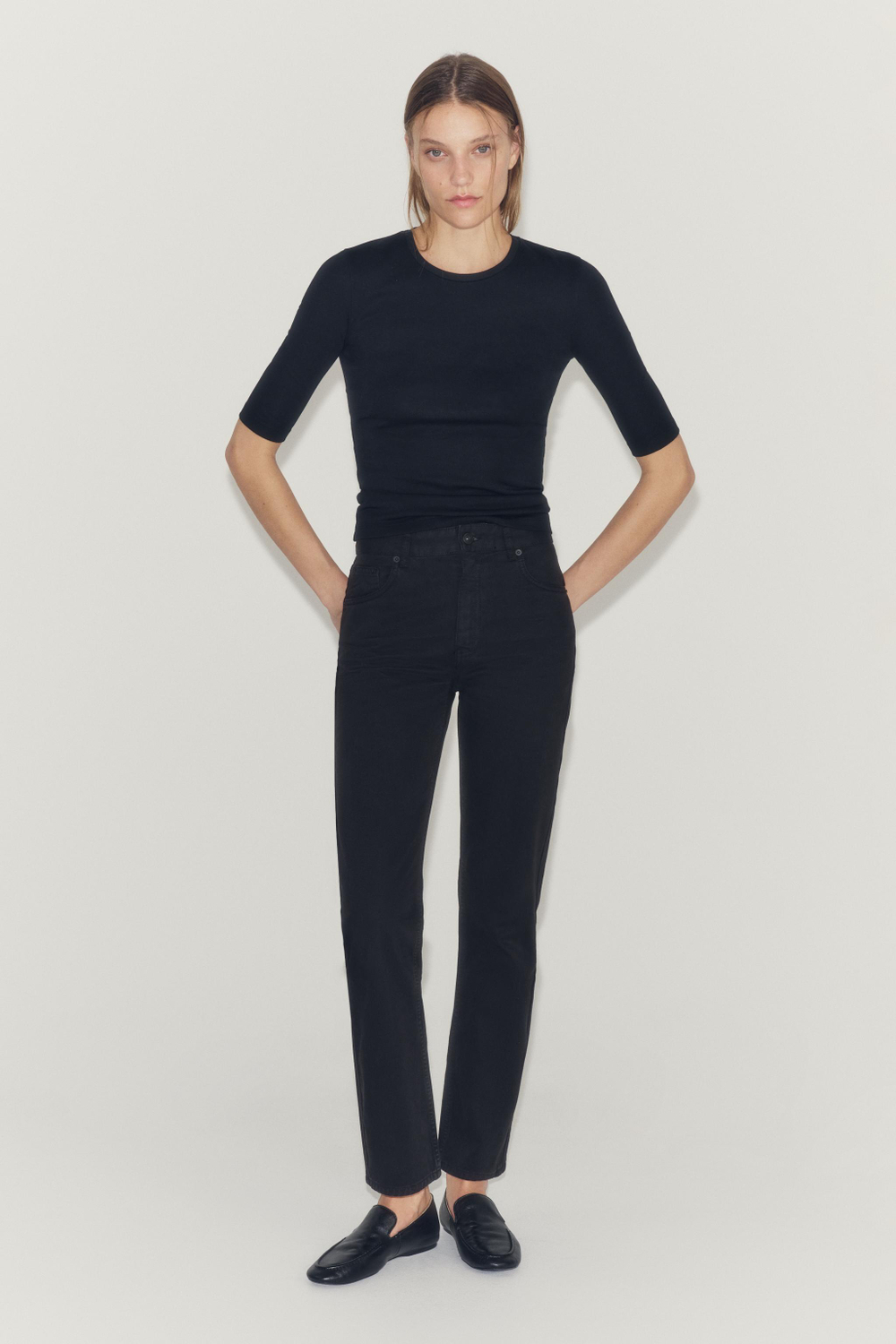 ZARA ФУТБОЛКА С РУКАВАМИ ДО ЛОКТЯ, ЧЕРНЫЙ