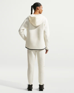 Nike Sportswear Tech Fleece Женские джоггеры с нормальной посадкой - NIKE
