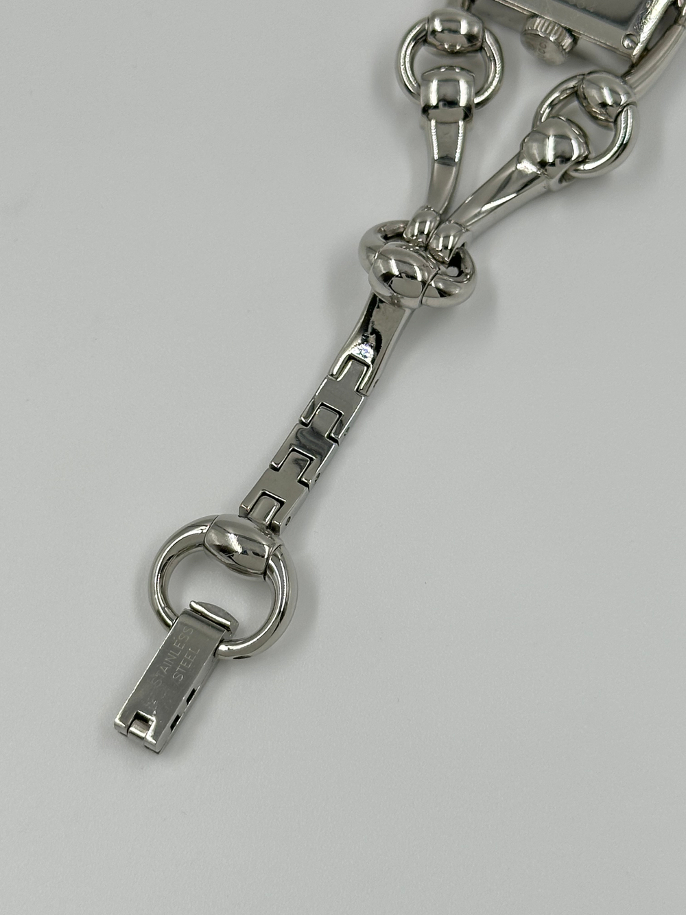 Часы Gucci Signoria