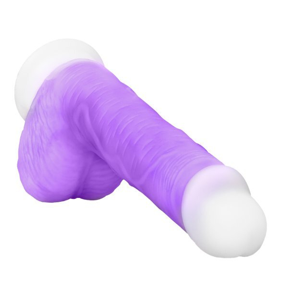 Фиолетовый вибратор-реалистик Encore 8 Inch Vibrating Dildo - 21,6 см. (Цвет: фиолетовый)