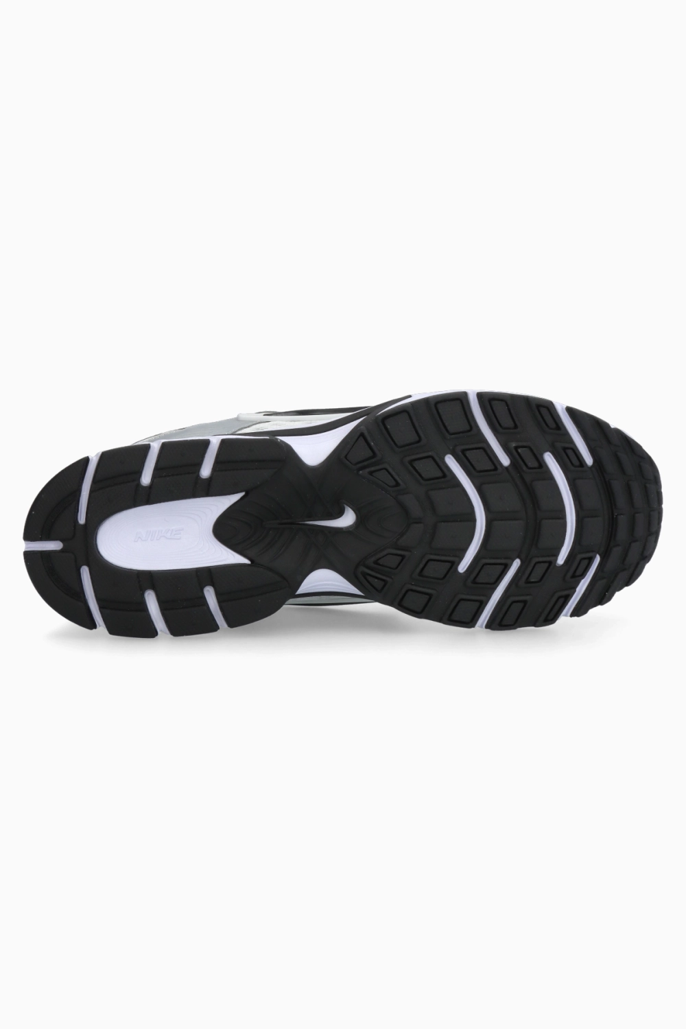 Кроссовки Nike V5 RNR - серебряный
