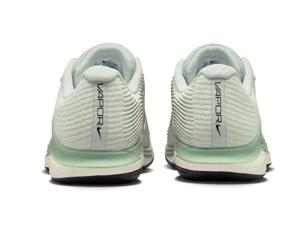 Женские теннисные кроссовки Nike Zoom Vapor 12 Clay - light silver/black/steam white