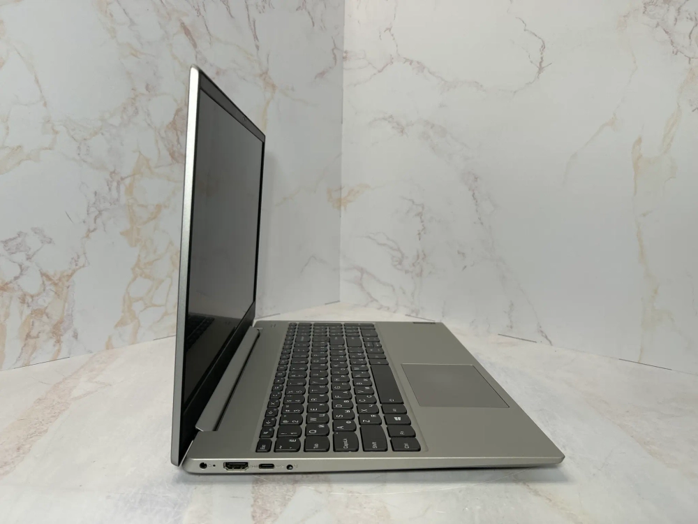 Ноутбук Lenovo Ideapad S340-15API. Конфигурация: Ryzen 5 3500U/8GB/256GB/Vega 8/Win11/FHD