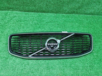 Решетка радиатора Volvo XC60 2 (17-21) R-Design