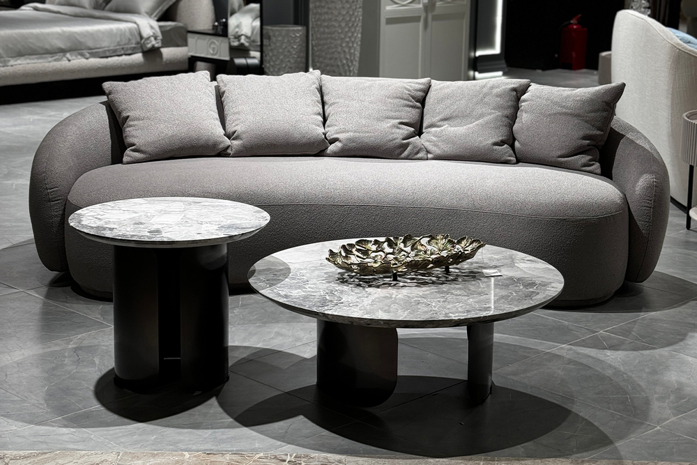Диван треxместный 250x116x72см Garda Decor Forli светло-серый с декоративными подушками