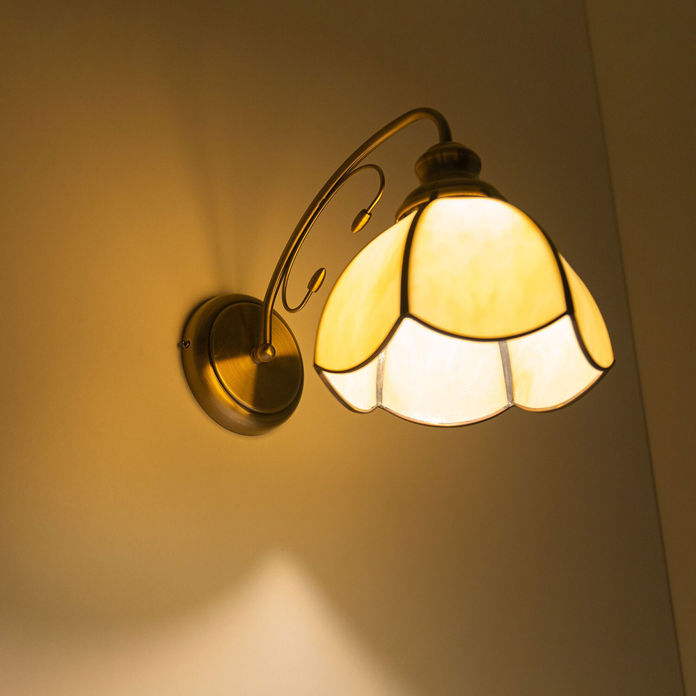 Citilux Познань CL443311 Бра витражное Бронза
