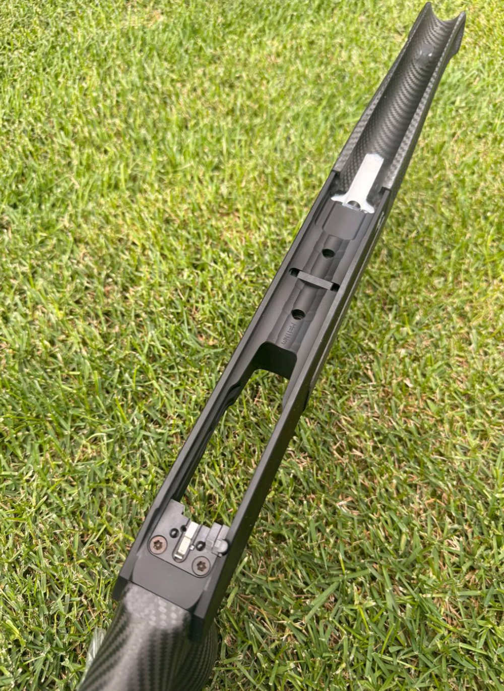 Шасси AKILA BLASER R8 ACSR8JC CARBON