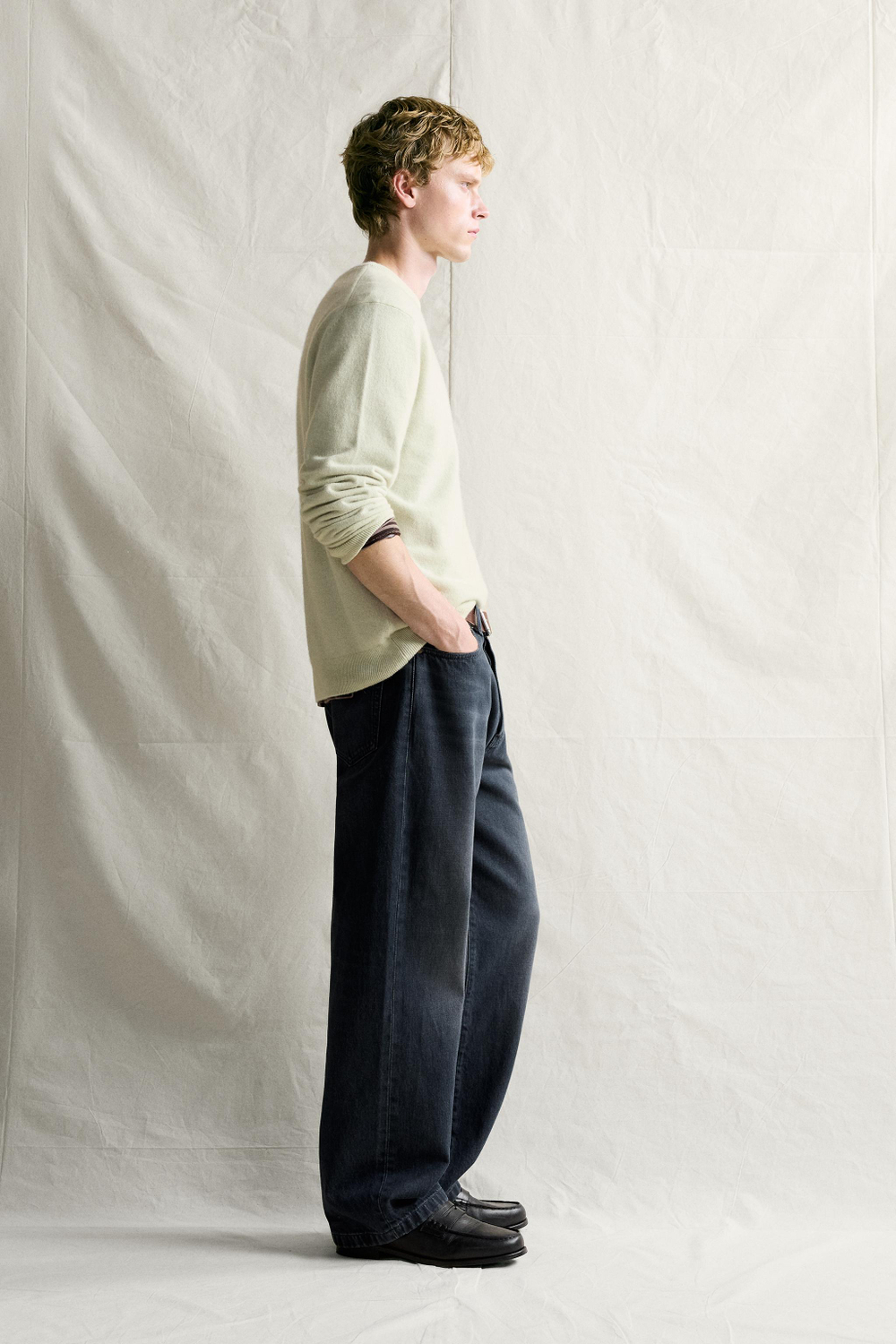 ДЖИНСЫ RELAXED FIT — ZARA · 5762/351
