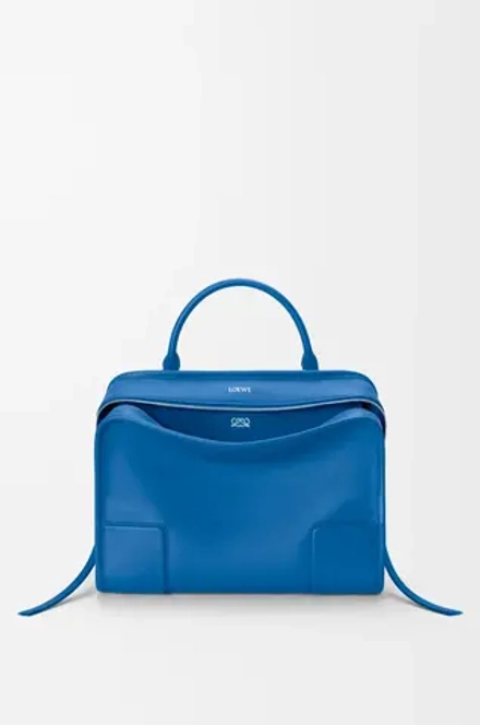 Loewe Большая сумка Amazona 180 из мягкой телячьей кожи, ярко-синий