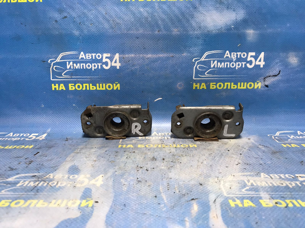 Замок капота LAND ROVER RANGE ROVER 1996