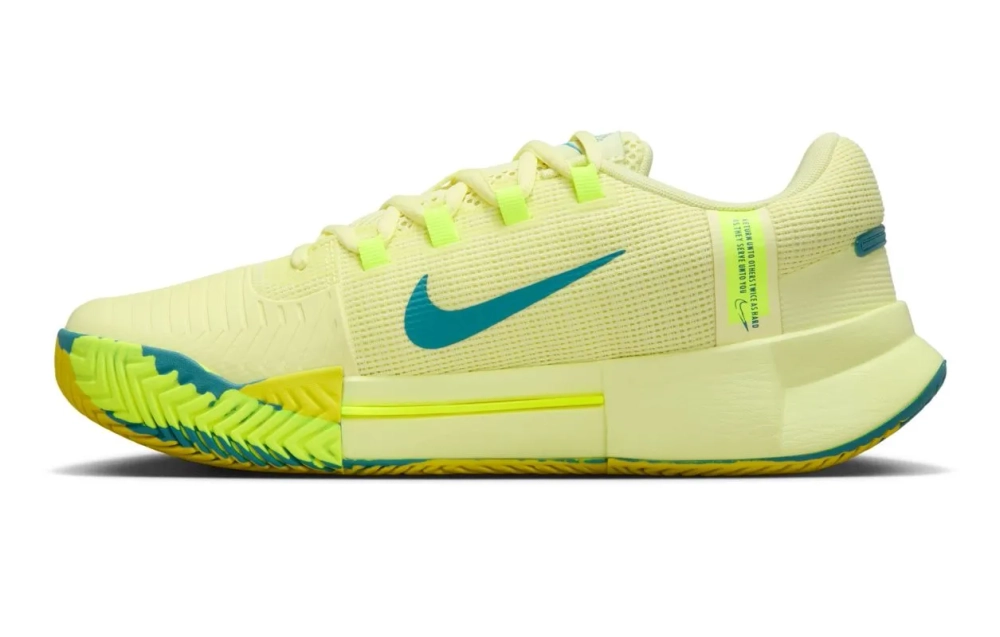 Женские теннисные кроссовки Nike Zoom GP Challenge 1 Premium