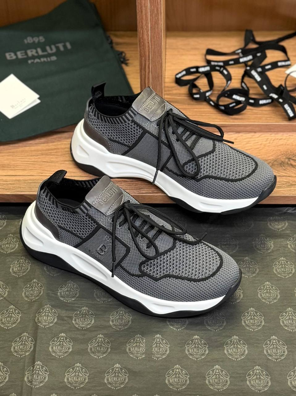 Кроссовки Berluti Shadow