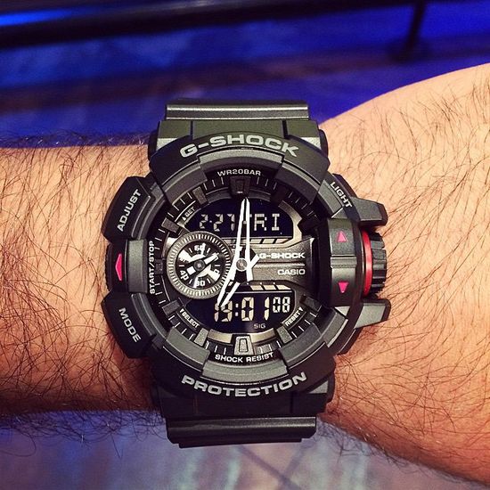 Наручные часы Casio G-Shock GA-400-1BDR