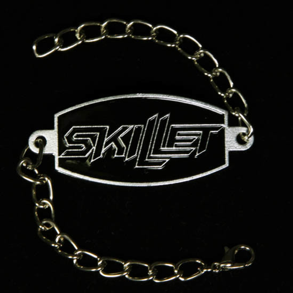 Браслет алюминиевый Skillet ( черная надпись )