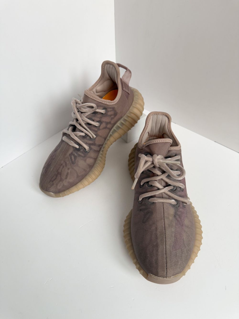 Кроссовки Adidas Yeeze Boost 350, 36