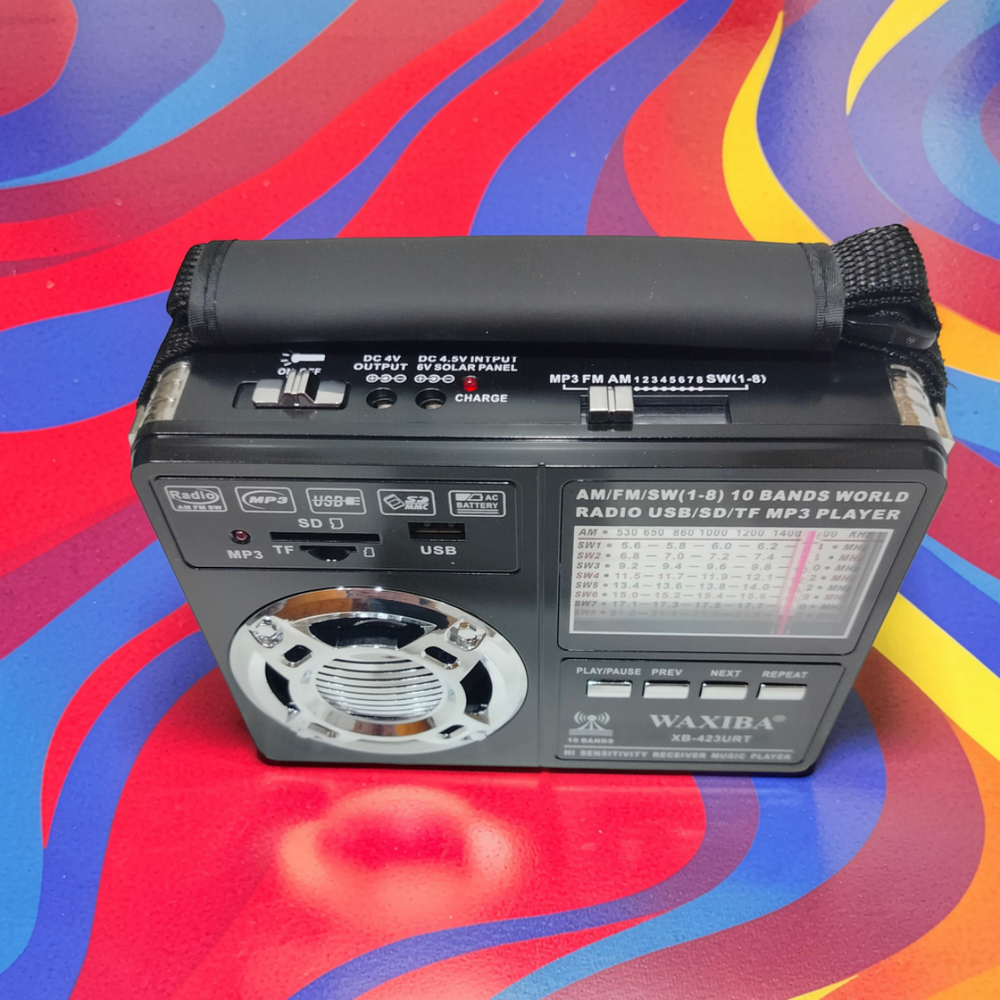 Радиоприемник переносной с MP3 плеером + фонарь XB-423URT