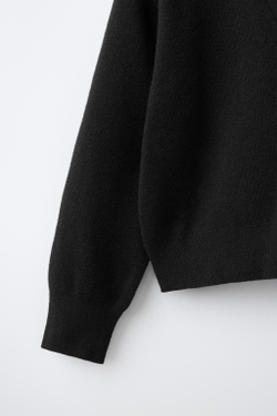 ZARA КАРДИГАН С V-ОБРАЗНЫМ ВЫРЕЗОМ, ЧЕРНЫЙ