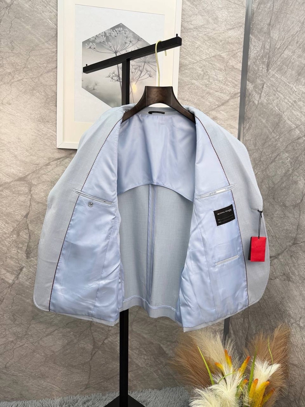 Льняной костюм Kiton