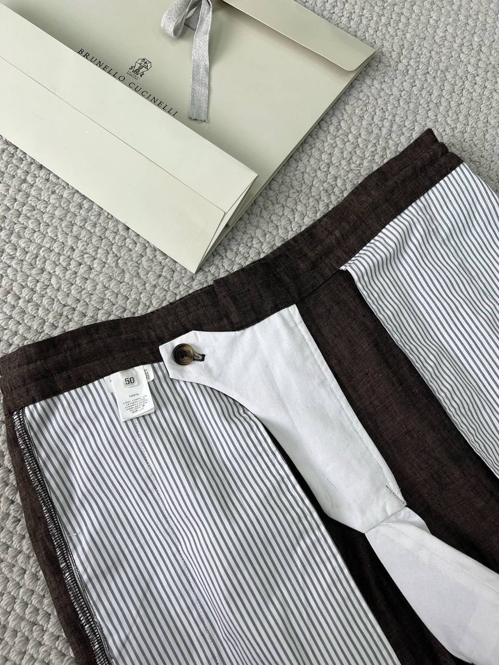 Льняной костюм Brunello Cucinelli