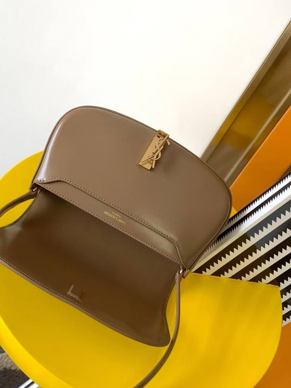 Сумка Yves Saint Laurent