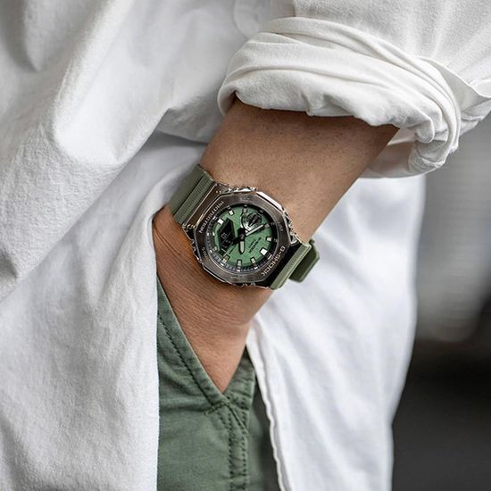 Наручные часы Casio GM-2100B-3A