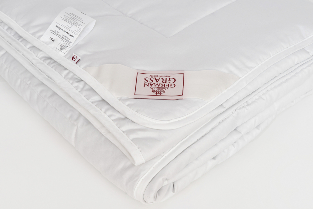 Наматрасник всесезонный 200х200 German Grass Камелус (Mattress Camel Wool)