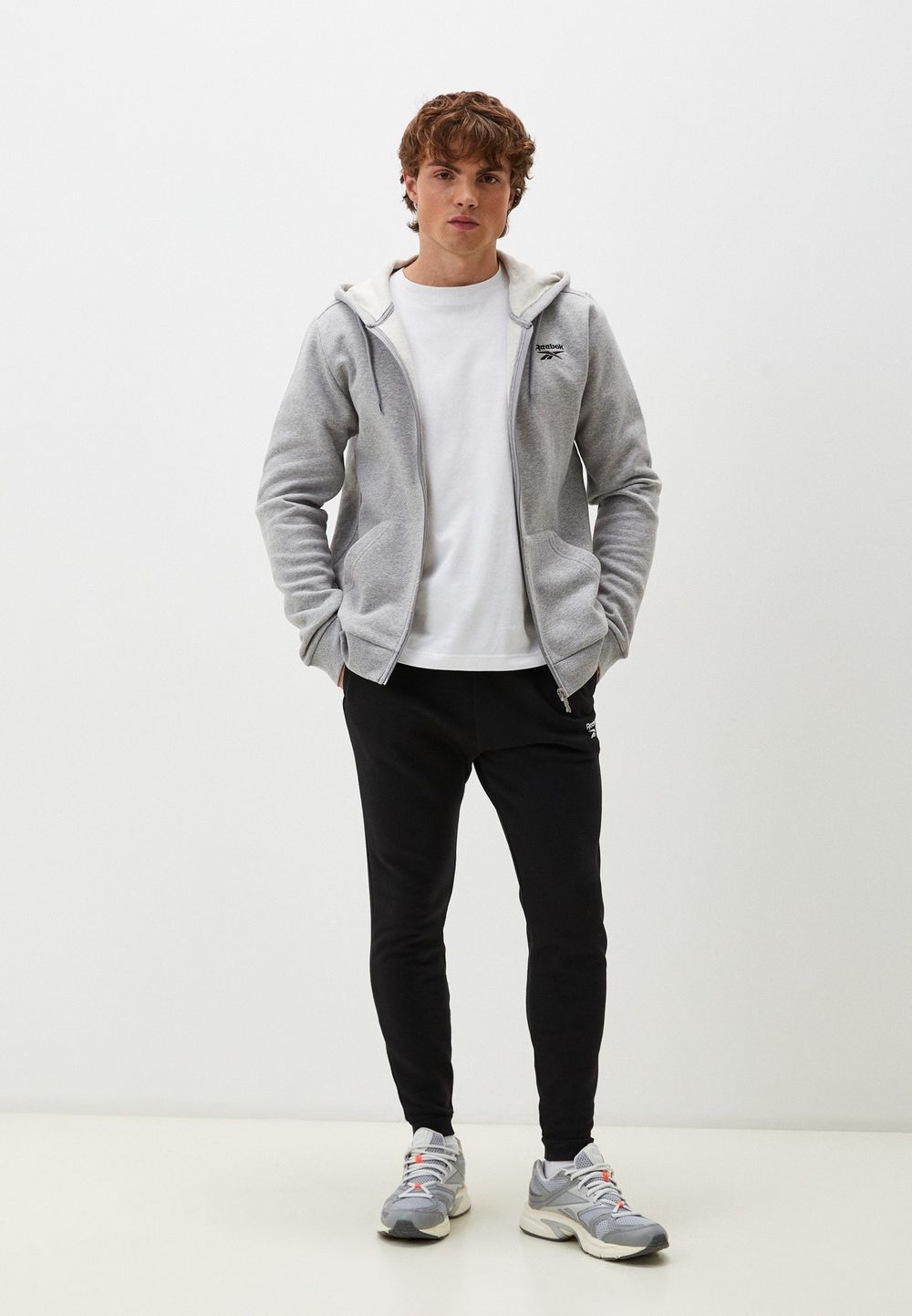 Брюки спортивные мужские REEBOK IDENTITY SMALL LOGO FLEECE JOGGER