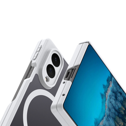 Чехол усиленный с белыми рамками и с MagSafe для Samsung Galaxy Z Fold 8, серия Expn Series Magnetic от Dux Ducis