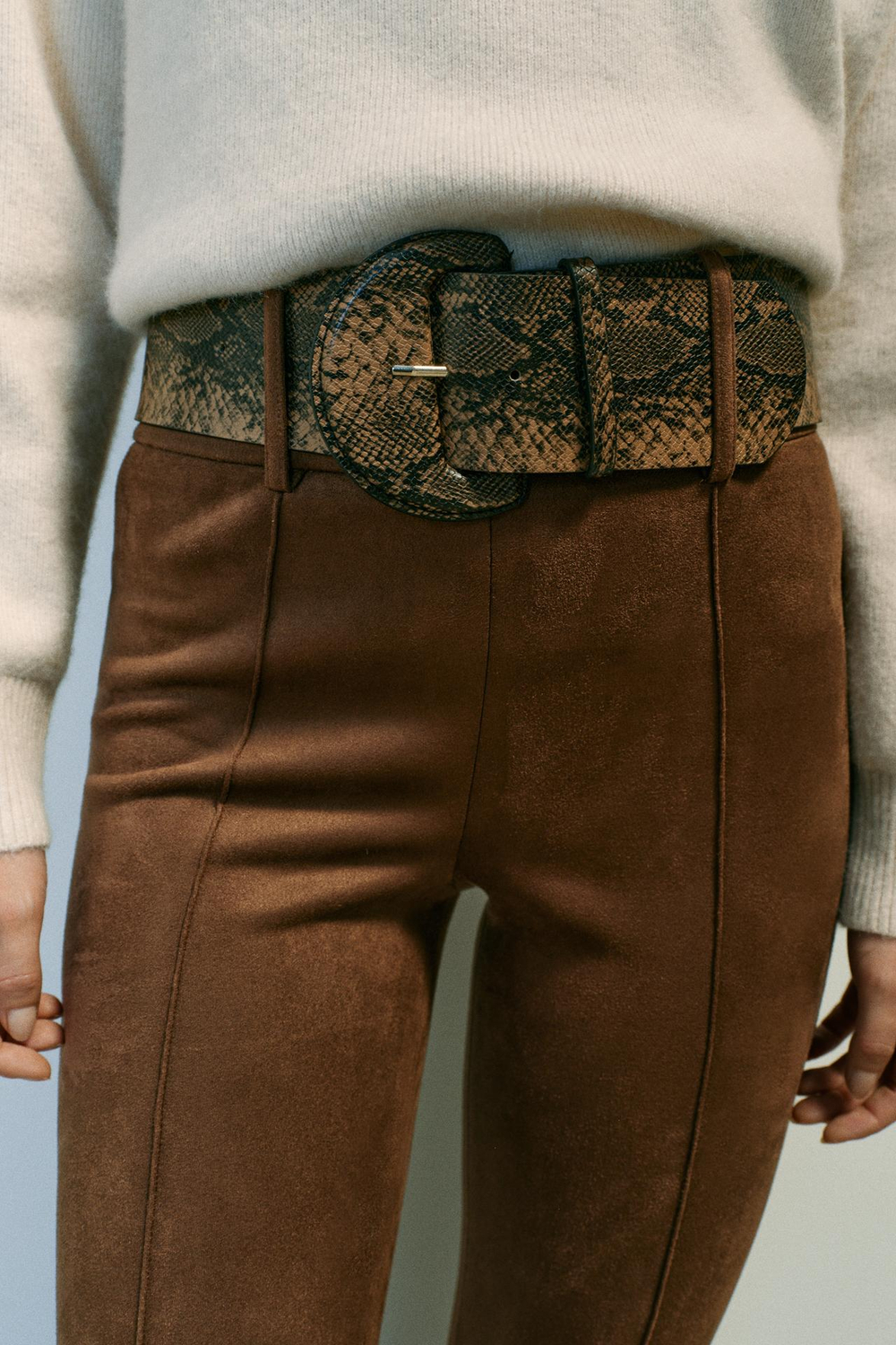 ZARA ЛЕГИНСЫ ПОД ЗАМШУ С ПОЯСОМ, МЯГКИЙ КАШТАНОВЫЙ