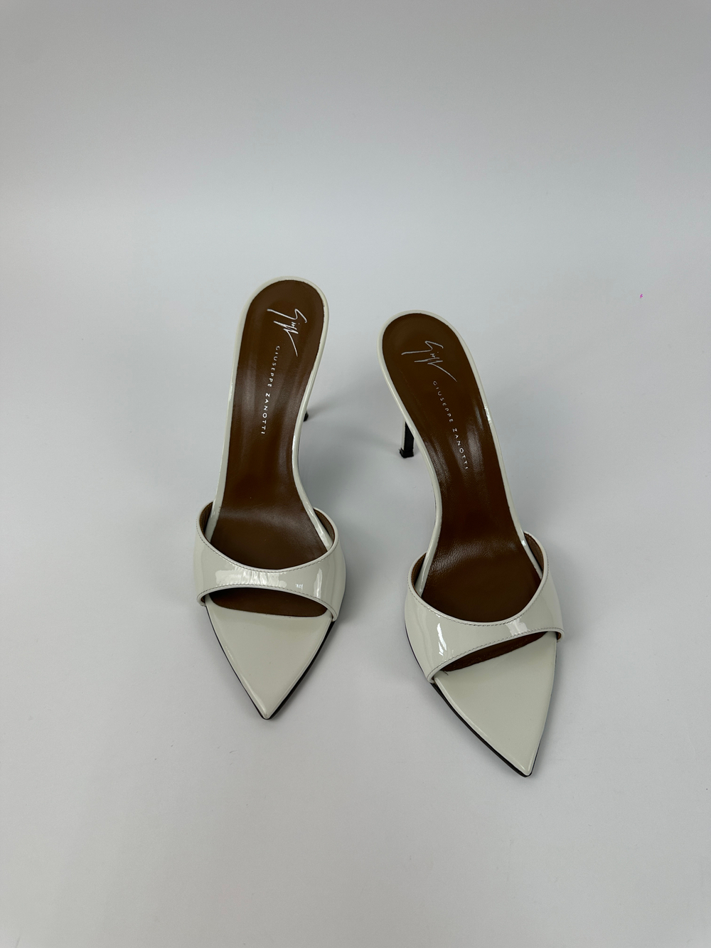 Мюли Giuseppe Zanotti