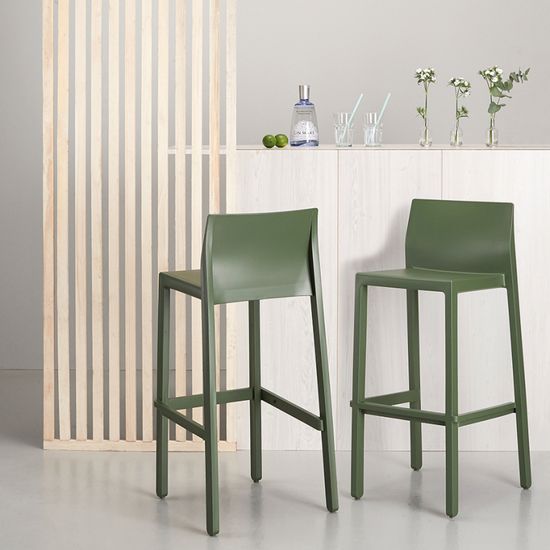 Стул пластиковый барный Trill Stool Nardi цвет агава