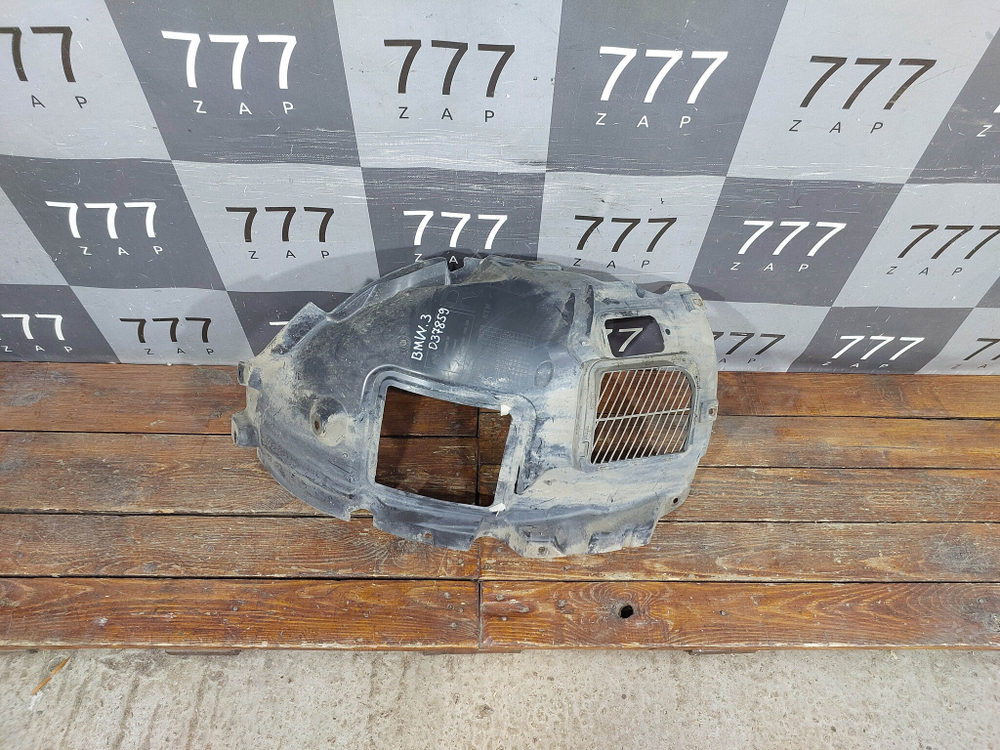 Подкрылок передний правый BMW 1-Series (F20) 11-19 Б/У Оригинал 51717260710