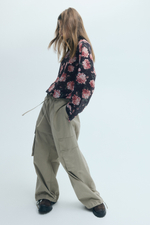 Блуза со шнуровкой — прямой крой - H&M