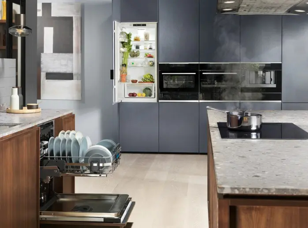 Встраиваемая посудомоечная машина Electrolux EEC987300L