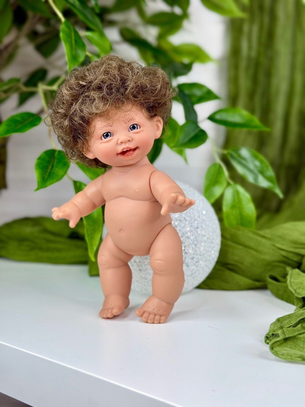 Кукла для девочки виниловая 18см Геститос (128C)