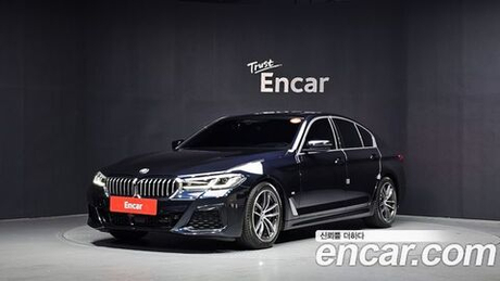 BMW 5-Series 520i M Sport — 2022