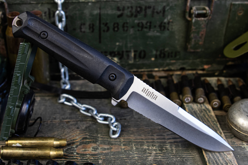 Подарочный набор: Alpha D2 Stonewash Serrated и шкатулка 80 лет Великой Победы