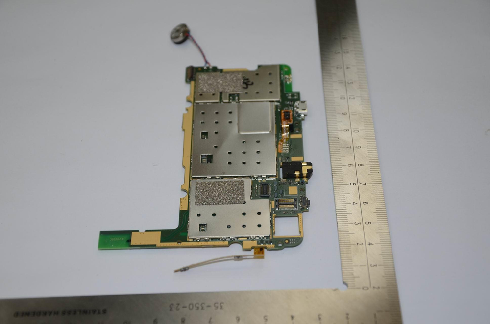 Материнская плата для планшета Lenovo A3000 RoW 3G+1GDDR2+4GeMMC MB (90003217), оригинал