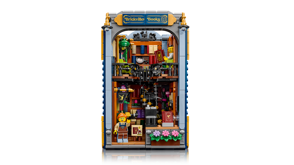 Конструктор LEGO Icons 11379 Bookstore: Book Nook