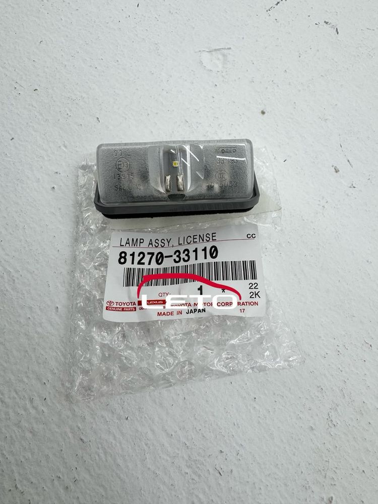 Подсветка номера RH/LH 81270-33110 8127033110 Подсветка номера RH/LH 81270-33110 8127033110