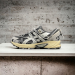 Asics Gel Kahana TR V2 • Black Silver
