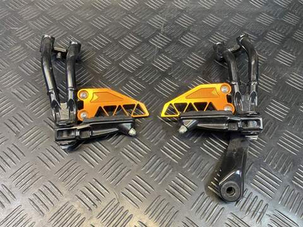 Подножки пассажирские KTM 250 Duke 2020